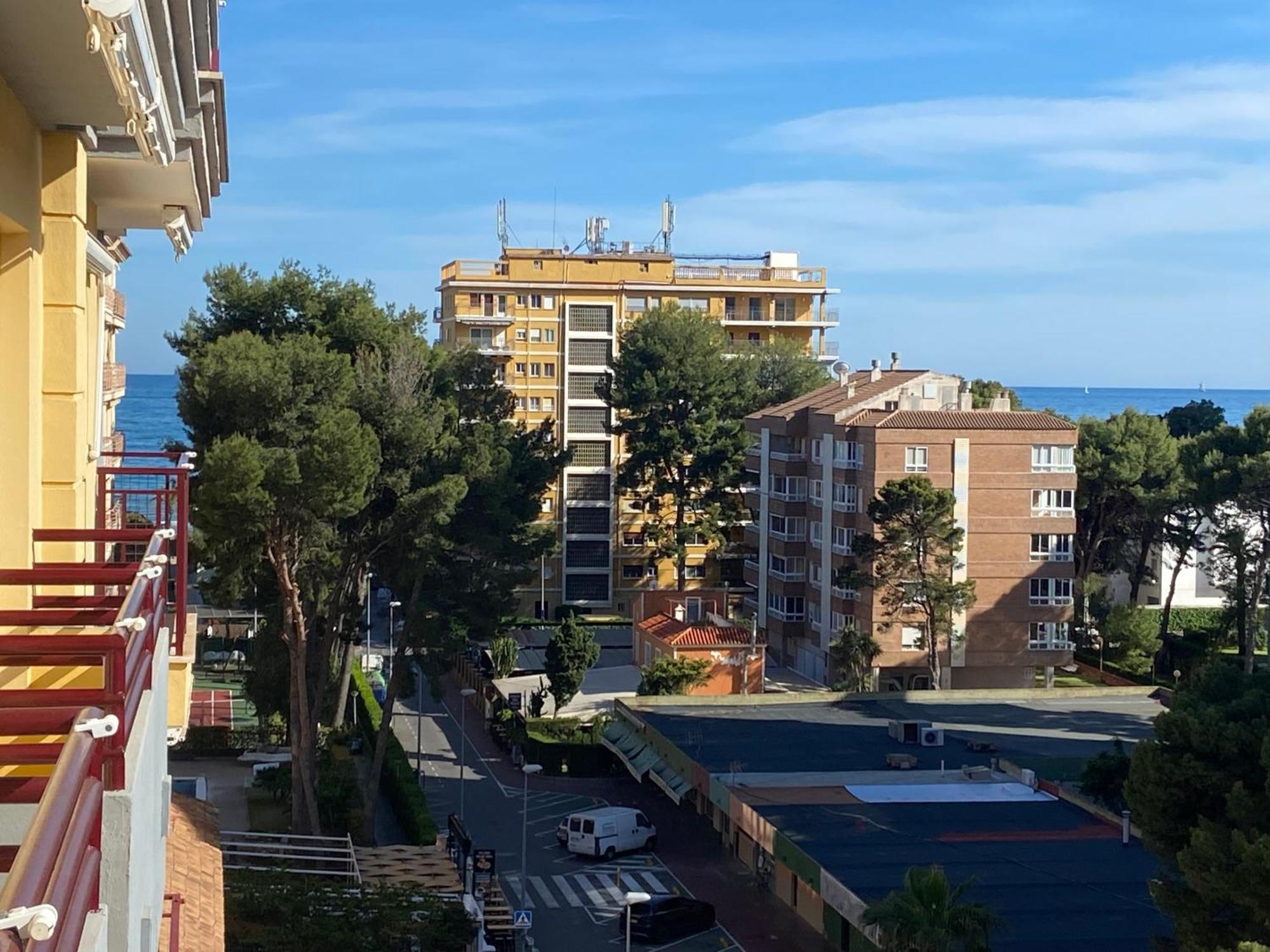 Apartamento En Voramar A 2 Minutos De La Playa 贝尼卡西姆 外观 照片